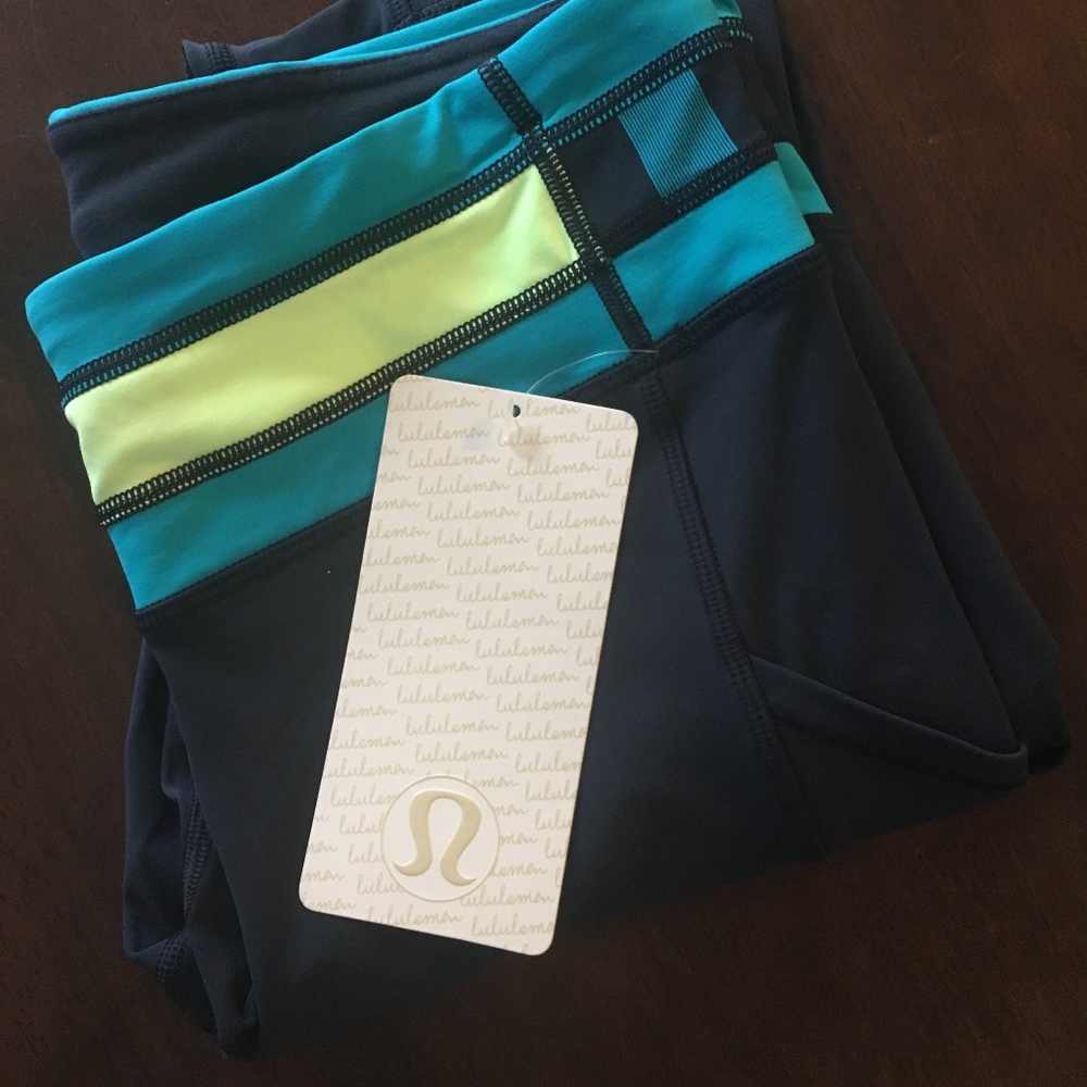 NWT Women's Lululemon SPEED TIGHT COZY Size 8